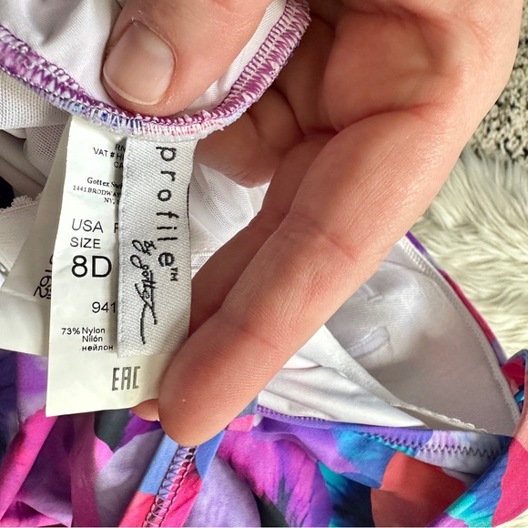 ⭐️ Profile by Gottex Sexy Swimsuit - Picture 4 of 7